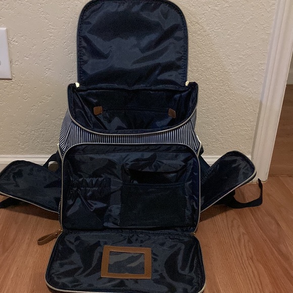 BananaFish Backpack - Picture 2 of 4